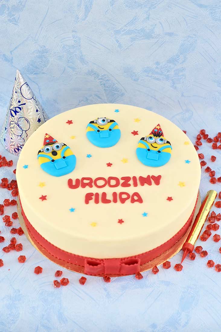 Tort okrągły w masie cukrowej Nr 16